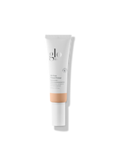 Load image into Gallery viewer, Oil Free Tinted Primer in Light