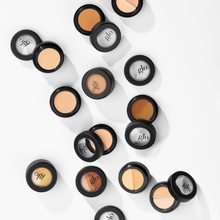 Load image into Gallery viewer, Oil Free Camouflage Concealers by Glo Skin Beauty
